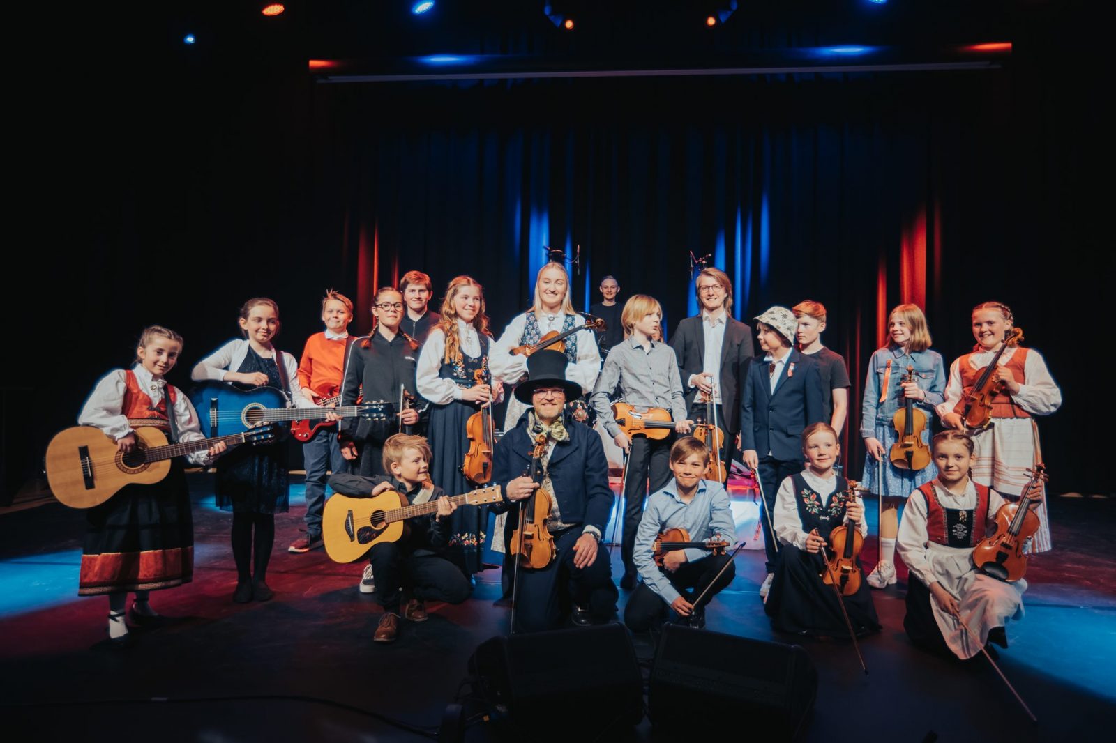 Folkemusikkens og folkedansens dag 16. juni