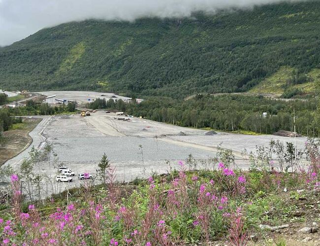 Skoglund i Bjerkvik er et av de stedene der det kan komme nye arbeidsplasser i Narvik kommune tilknyttet det grønne skiftet. Foto: Terje Næsje