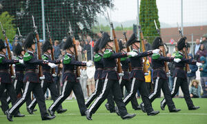 Bilder av HM Kongens Garde