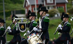 Bilder av HM Kongens Garde