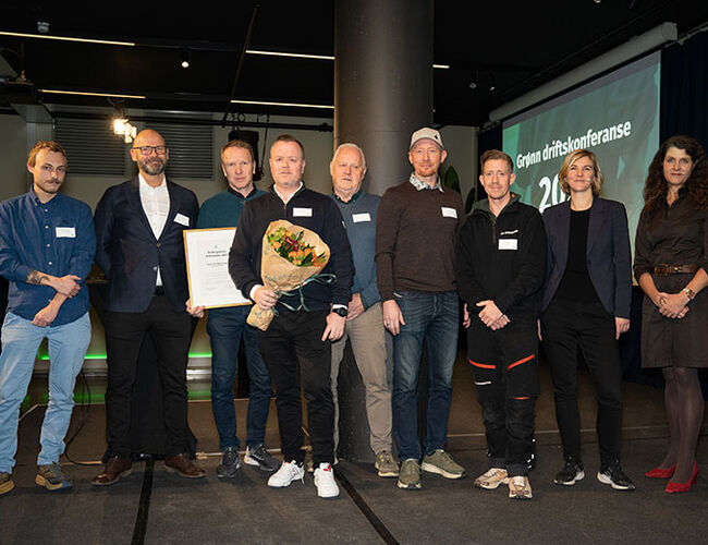 Teamet på Ski Storsenter ble Årets grønne driftsteam 2023. Foto: Grønn Byggallianse