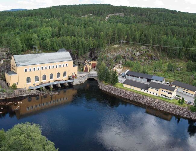 Høgefoss kraftverk produserer årlig strøm nok til å dekke energibehovet til rundt 10 800 boliger. Foto: Å Energi