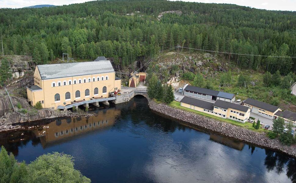 Høgefoss kraftverk produserer årlig strøm nok til å dekke energibehovet til rundt 10 800 boliger. Foto: Å Energi