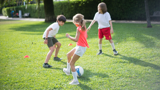 Barn på fotballtrening