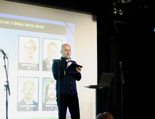 Rolf Iver Mytting Hagemoen avbildet under frokostmøtet 10. oktober. Foto: Novap