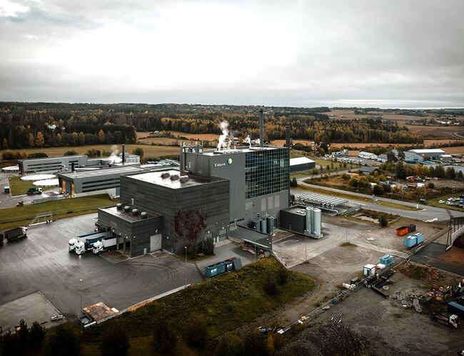 Det blir vanskelig å klare energimerke A, hvis et bygg skal bruke overskuddsvarme fra Trehørningen energisentral, mener Eidsiva Bioenergi. Foto: Eidsiva Bioenergi