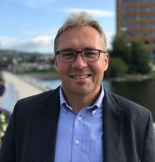 Terje Ruud Karlsen, salgs- og markedssjef i Eidsiva Bioenergi. Foto: Eidsiva