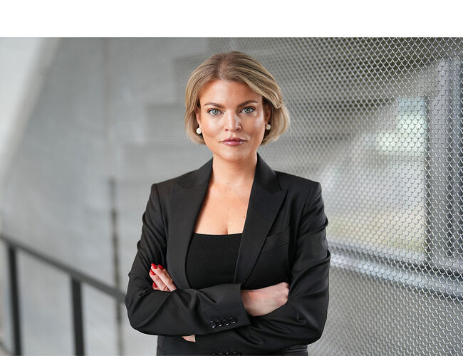 Emma Wallin, leder for elbilmarkedet Norden og Baltikum i Schneider Electric. Foto: Schneider Electric