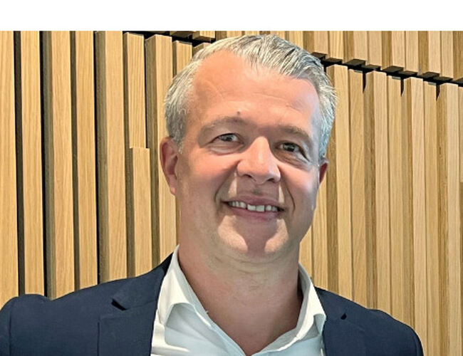 Michael Storm er ny salgsdirektør for EG Construction. Med solid erfaring innen digitalisering og salg skal han styrke selskapets satsing på å forenkle og effektivisere byggebransjens digitale transformasjon. Foto: EG