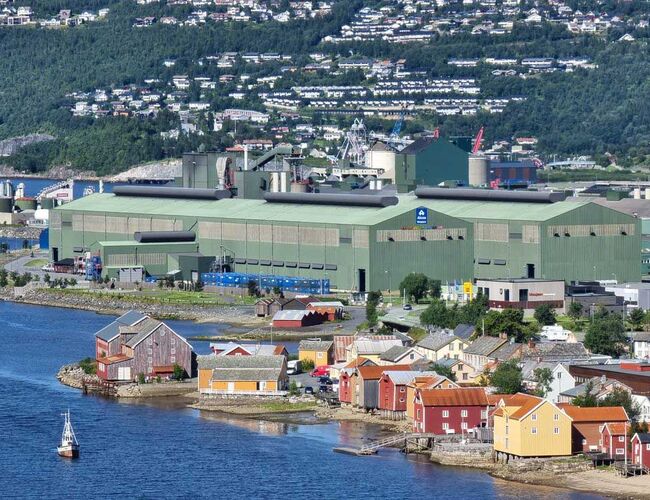 Å Energi og Alcoa har inngått nye kraftavtaler for aluminiumsverket i Mosjøen. Foto: Alcoa