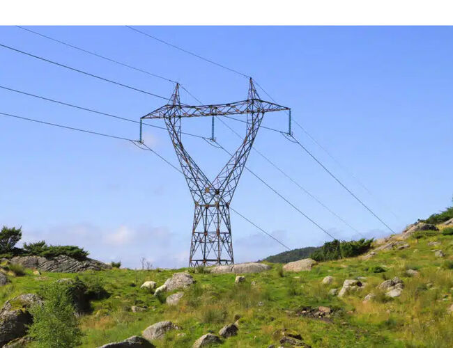 Hvis snittprisene på strøm skal ned på nivået som tilbys gjennom Norgespris, trenger Norge mer kraft og energieffektivisering. Foto: Adobestock/Ina Meer Sommer