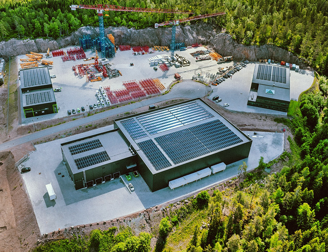 Solenergi kan ha en direkte rolle i å øke verdien på næringsbygg. Foto: Sunday Power