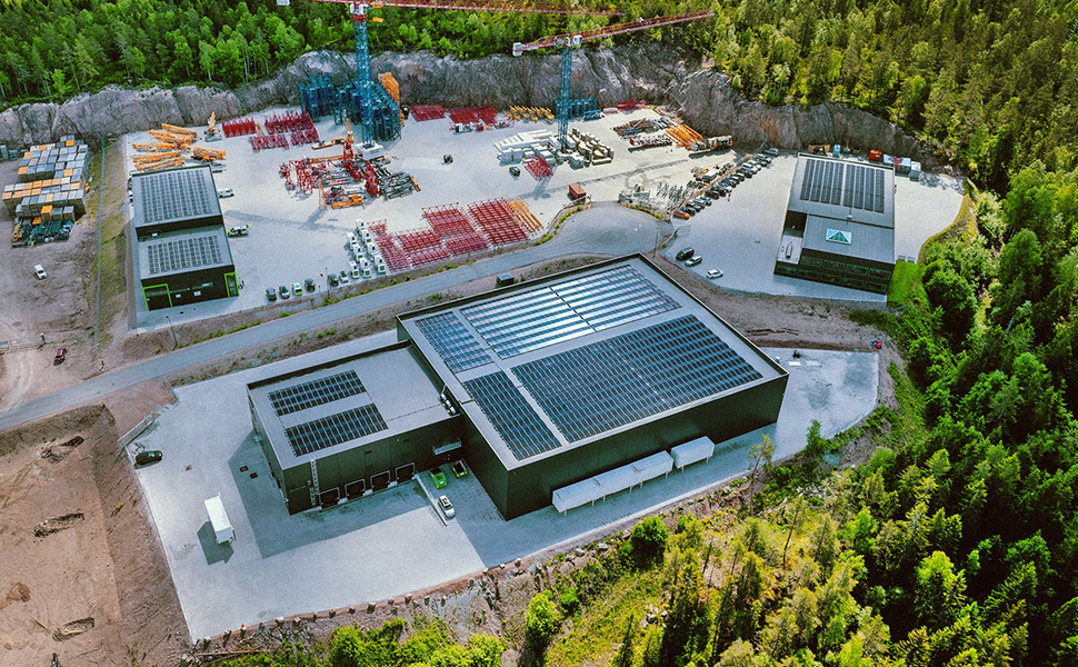 Solenergi kan ha en direkte rolle i å øke verdien på næringsbygg. Foto: Sunday Power
