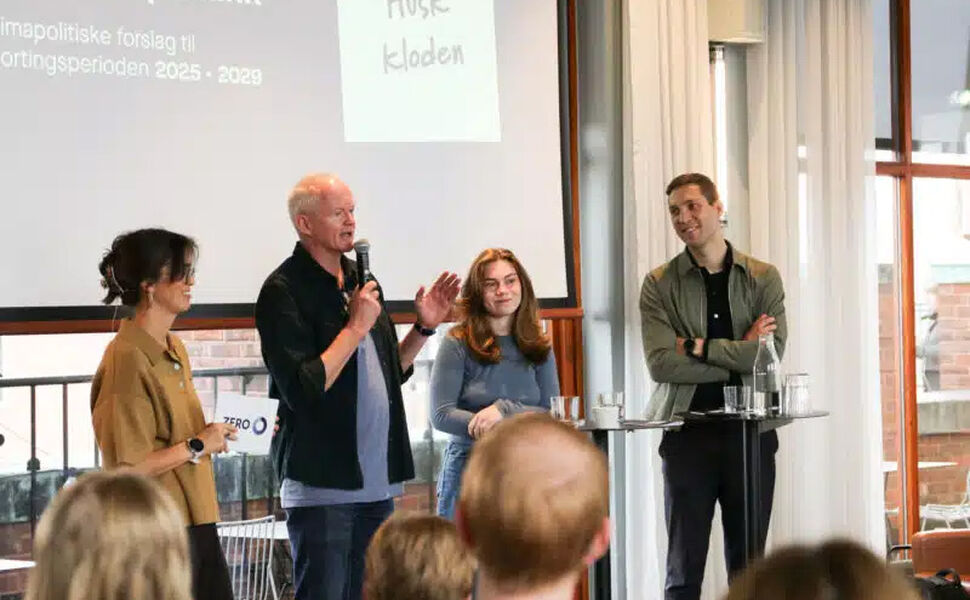 Panelsamtale med Lars Haltbrekken (SV), Margit Martinsen Bye (MDG), Andreas Bjelland Eriksen (Ap). Foto: Nora Hindenes/ZERO