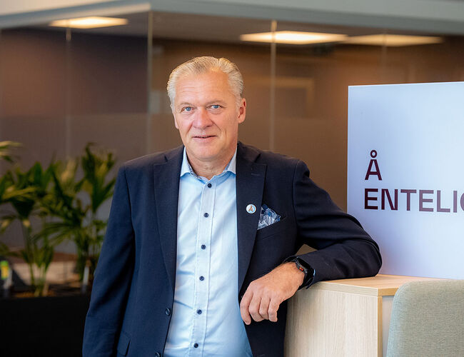 Adm. direktør Kolbjørn Hembre i Å Entelios. Foto: Å Entelios
