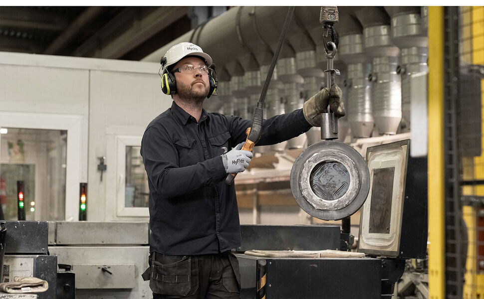 Bildet er fra  Hydros pressverk på Magnor. Foto: Hydro