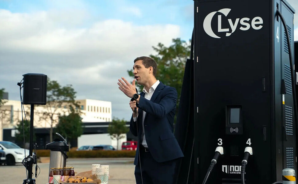 Klimaminister Bjelland Eriksen åpnet laderen tidligere i år. Foto: Lyse Klimaminister Bjelland Eriksen åpnet laderen tidligere i år. Foto: Lyse