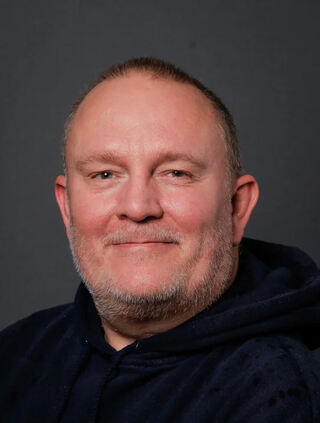 Etter vannrensingen fikk driftsleder Ronny Hansen på Hallagerbakken skole en hyggeligere arbeidshverdag. Foto: Kompa Etter vannrensingen fikk driftsleder Ronny Hansen på Hallagerbakken skole en hyggeligere arbeidshverdag. Foto: Kompa