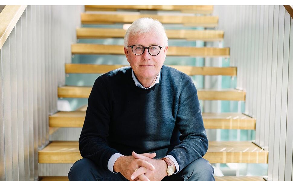 – Ap, Sp og Rødt har blitt enige om et statsbudsjett som ignorerer krisen i solkraftbransjen og som aktivt kutter i midlene til energitiltak i bygg, sier Tore Strandskog i NHO Elektro. Foto: NHO Elektro