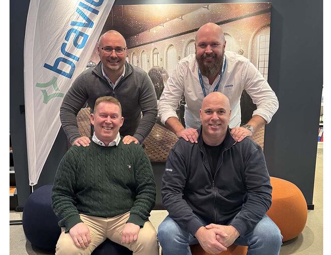 Avdelingsledere Jørn Larsen og Fredrik Haaland, sammen med serviceledere Jan Erik Bjaanes, Anders Gustavsen. Foto: Bravida Norge