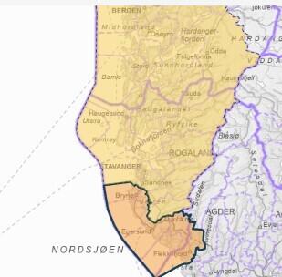 Viser kart over Rogaland merket med oransje for flomvarsel