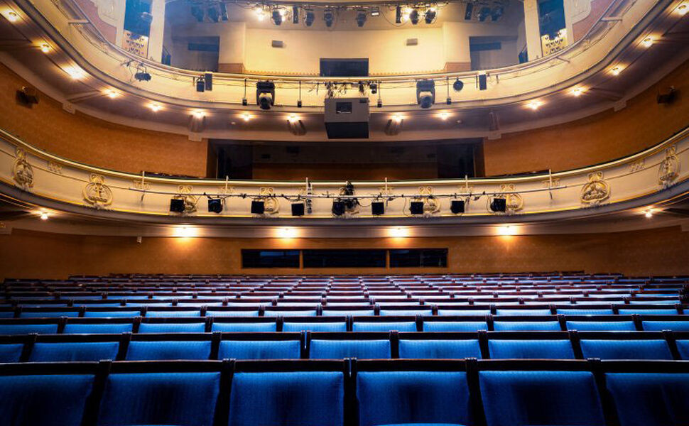 Når det spilles forestillinger på teateret, vil ventilasjonen prioriteres i teatersalen og senkes til et minimum i andre deler av bygget. Foto: Den Nationale Scene.