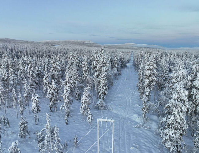 Kulde og vinter gir som regel større strømforbruk, men desember 2025 var varmere enn samme måned i 2024, noe som kan ha bidratt til at folk brukte mindre strøm. Foto: Elvia