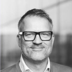 Sindre Røstad er seniorrådgiver innkjøp og bærekraftsansvarlig i Statens vegvesen. Foto: Grønn Byggallianse