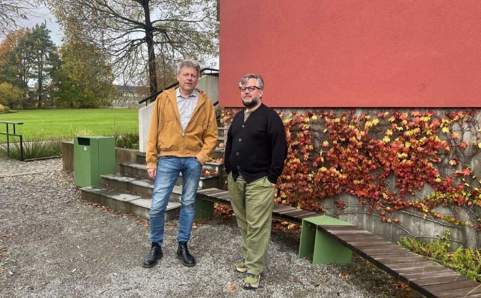 Thomas Thiis og Arnkell Jonas Petersen ved NMBU har ledet arbeidet med å utvikle plattformen ClimateDataForBuildings. Åpne klimadata gjør det enklere å beregne bygningers energibehov over hele Europa. Foto: NMBU