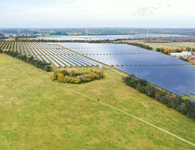 Illustrasjon Solcellepark Nagbøl. Foto: Ænergy Illustrasjon Solcellepark Nagbøl. Foto: Ænergy