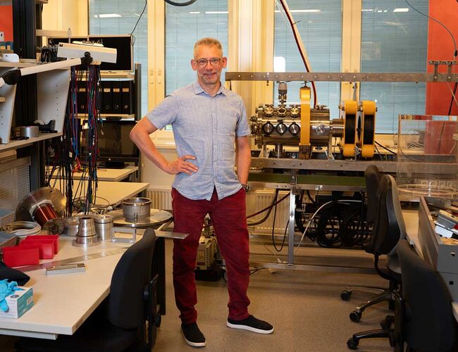 Odd Erik Garcia er senterleder for FUSENOW og professor på Institutt for fysikk og teknologi ved UiT Norges arktiske universitet. Foto: Jørn Berger-Nyvoll UiT