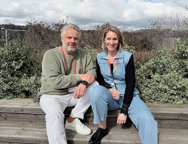 Tommy Bønsnes, CEO i TGN Energy og Kine Ryberg Strupstad, leder for Peak Shaper i Eidsiva Vekst. Foto: Eidsiva