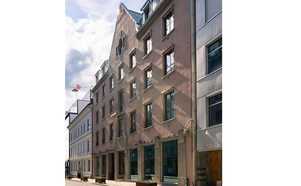 Kulturminne i Kvadraturen: Forretningsgården i Øvre Vollgate 11 med preg fra nybarokken, er rehabilitert i tett samarbeid med Byantikvaren. Foto: Thomas Mellbye for IARK Kulturminne i Kvadraturen: Forretningsgården i Øvre Vollgate 11 med preg fra nybarokken, er rehabilitert i tett samarbeid med Byantikvaren. Foto: Thomas Mellbye for IARK