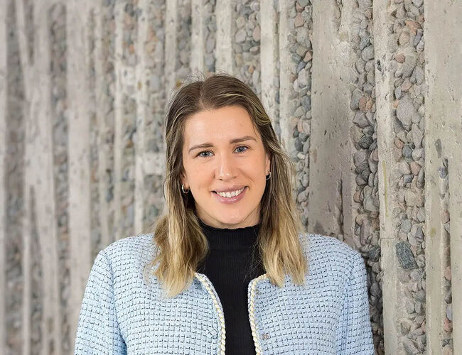 Martine Pettersen er bærekrafts- og prosjektsjef eiendom i Oslo Pensjonsforsikring. Foto: Morten Brakestad