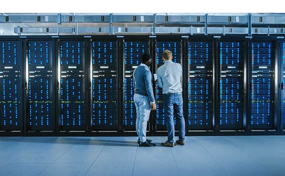Innen 2030 anslås strømforbruket i datasentre å bli mer enn dobbelt så høyt som i dag, mens vannforbruket ventes å øke med 50 prosent. Denne utviklingen drives blant annet av KI, skytjenester og digitalisering. Foto: Grundfos Innen 2030 anslås strømforbruket i datasentre å bli mer enn dobbelt så høyt som i dag, mens vannforbruket ventes å øke med 50 prosent. Denne utviklingen drives blant annet av KI, skytjenester og digitalisering. Foto: Grundfos