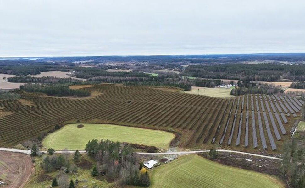 Illustrasjon av hvordan Wold solkraftverk vil se ut. Kilde: Konsesjonssøknad