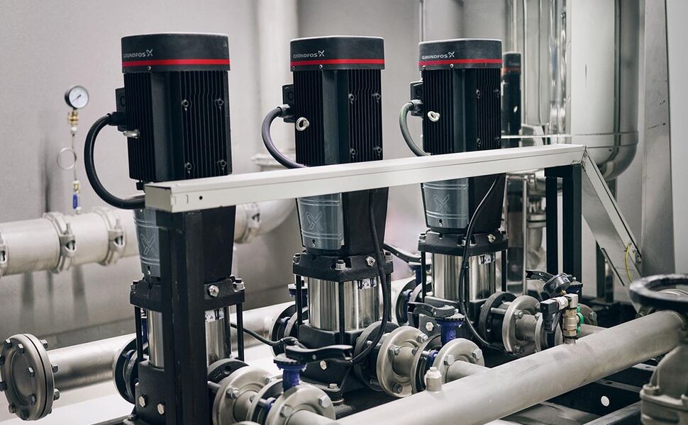 Ifølge Grundfos skyldes mye av energitapet i norsk bygningsmasse ineffektiv drift av eksisterende VVS-anlegg. Foto: Grundfos Ifølge Grundfos skyldes mye av energitapet i norsk bygningsmasse ineffektiv drift av eksisterende VVS-anlegg. Foto: Grundfos