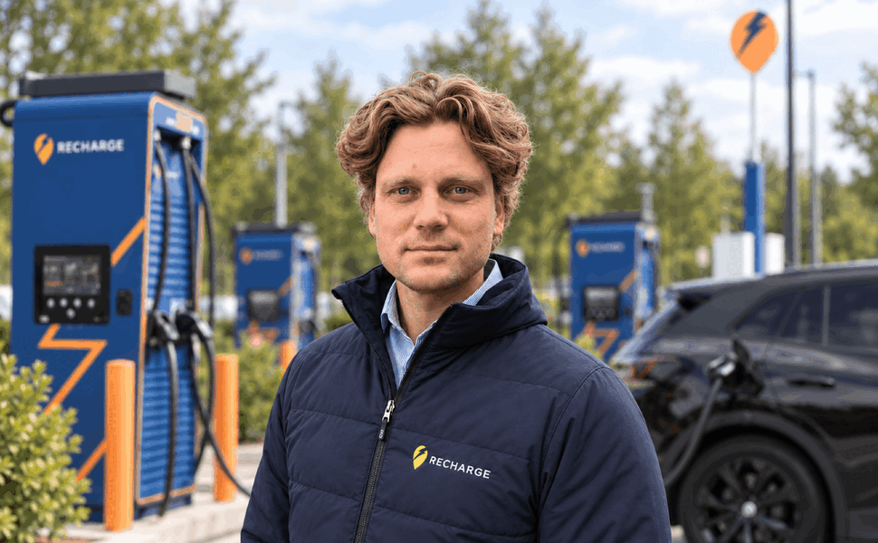 Kommunikasjonssjef i Recharge Hans-Petter Bjørkli Tryggvason. Foto: Recharge Kommunikasjonssjef i Recharge Hans-Petter Bjørkli Tryggvason. Foto: Recharge