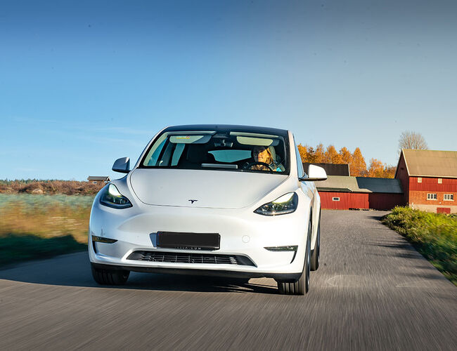 Tesla ble det største bilmerket i september, og er tilbake på topp for første gang siden juni. Foto: Jamieson Pothecary/Elbilforeningen
