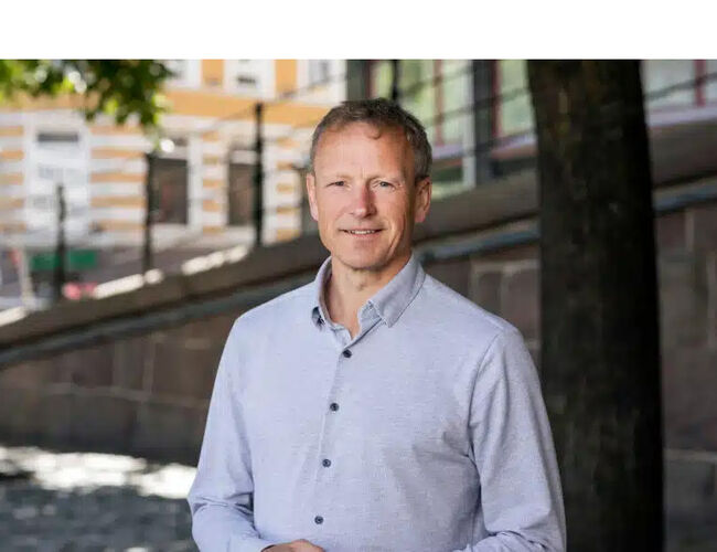 – Den største klimasatsingen i dette budsjettet er kvotekjøp i utlandet. Når Arbeiderpartiet vil investere i andre land heller enn i Norge, taper norsk næringsliv. Det er alvorlig for omstillingen av norsk økonomi, sier ZERO-leder Stig Schjølset. Foto: ZERO – Den største klimasatsingen i dette budsjettet er kvotekjøp i utlandet. Når Arbeiderpartiet vil investere i andre land heller enn i Norge, taper norsk næringsliv. Det er alvorlig for omstillingen av norsk økonomi, sier ZERO-leder Stig Schjølset. Foto: ZERO