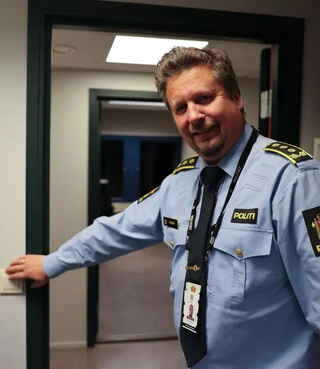 Gjengen som tirsdag 13. oktober fanget energityver ved Majorstua politistasjon. Foto: PFT